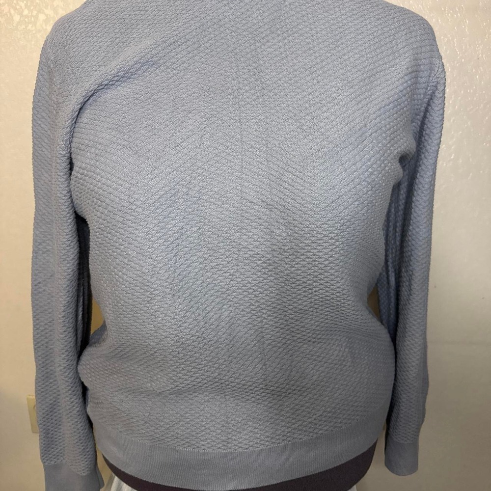 Vintage Blue/gray textured knit sweater with a relaxed fit